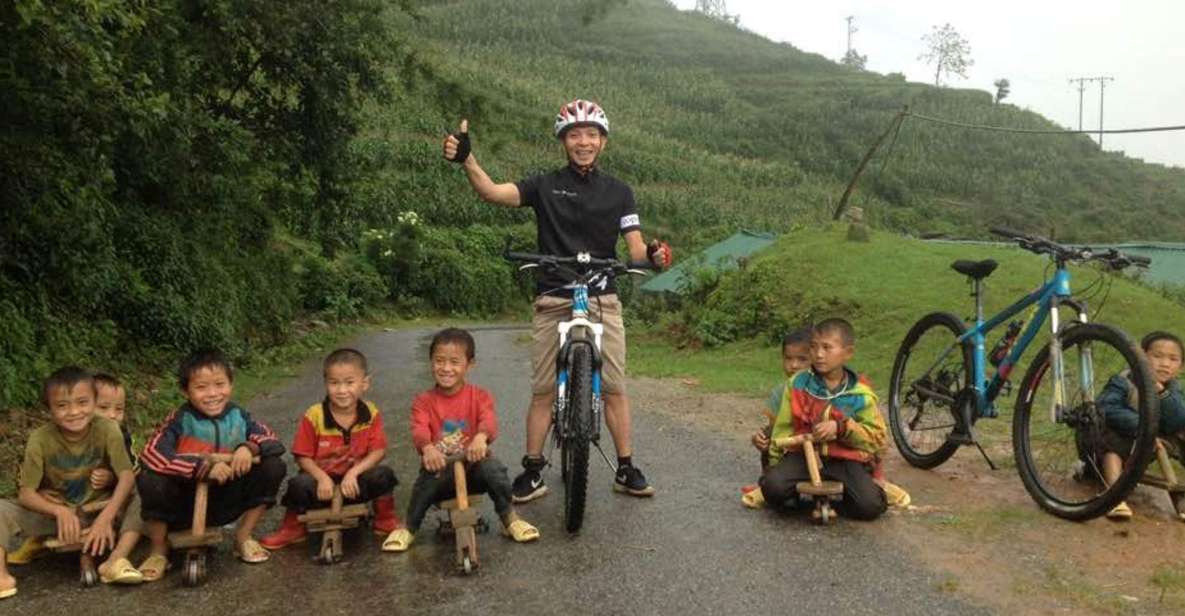 Sapa Bike Tour to Muong Hoa Valley and Local Life Experience - Muong Hoa Valley ride: photo time, fresh air, and valley rhythm