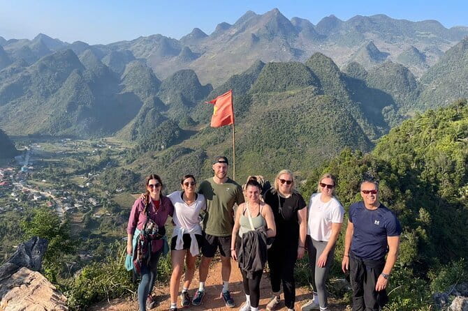 Sapa - Ha Giang Loop Tour 5 days 4 nights - Day 1: Hanoi Old Quarter to Ha Giang, plus Du Gia’s quiet break