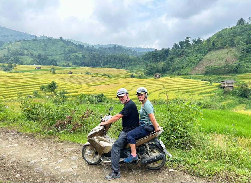 Sapa: Motorbike Tour 1 Day Visit Waterfalls & Local Villages - O Quy Ho Pass: wind-in-your-hair riding and Hoang Lien Son views