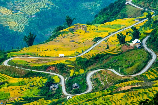 Sapa Villages trekking and homestay 2 Days/ 1 night package tour: best selling - Homestay night in Ta Van: private room, shared bathroom, real family meals