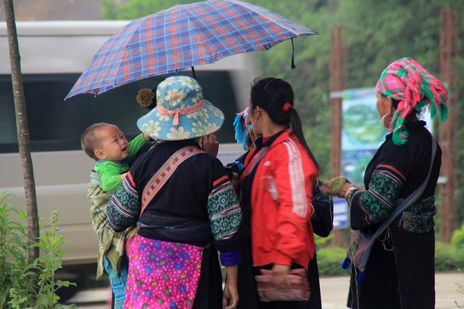 Sapa Villages trekking and homestay 2 Days/ 1 night package tour: best selling - Day 2: bamboo forest, silk waterfall, and Giang Ta Chai viewpoints