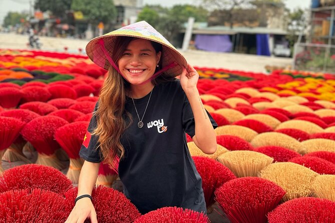 Secret Handicraft Villages of Hanoi ( Incense and hat Villages ) - Quảng Phú Cầu Incense Village: Why Hanoi Smells Like Tradition