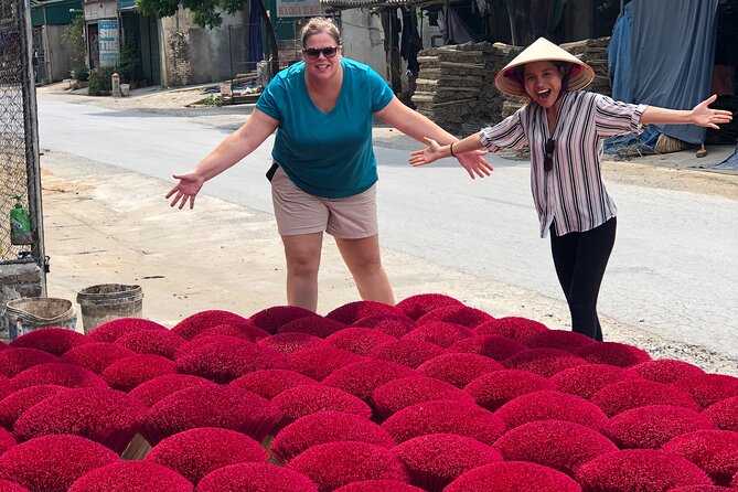 Secret Handicraft Villages of Hanoi ( Incense and hat Villages ) - Chuong Village Conical Hats: The Break, the Tea (or Beer), and the Hands-On Part