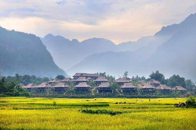 Shared Mai Chau Valley Bus and Hiking Experience - Midday free time, shopping, and the return to Hanoi