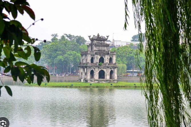 Shore Excursion: Full-day Hanoi City Tour from Halong Port - Ho Chi Minh Mausoleum: a major stop with rules and patience