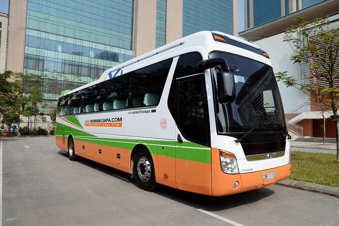 Sleeper Bus Hanoi to Sapa - Staff and Driving: Comfort Depends on Care