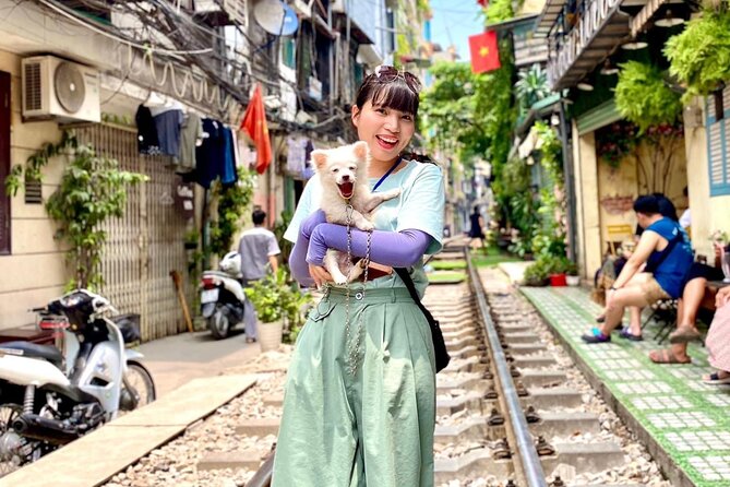 Small Group Half-day Hanoi City Tour with Train Street Visit (4h) - A 4-hour sampler that hits Hanoi fast