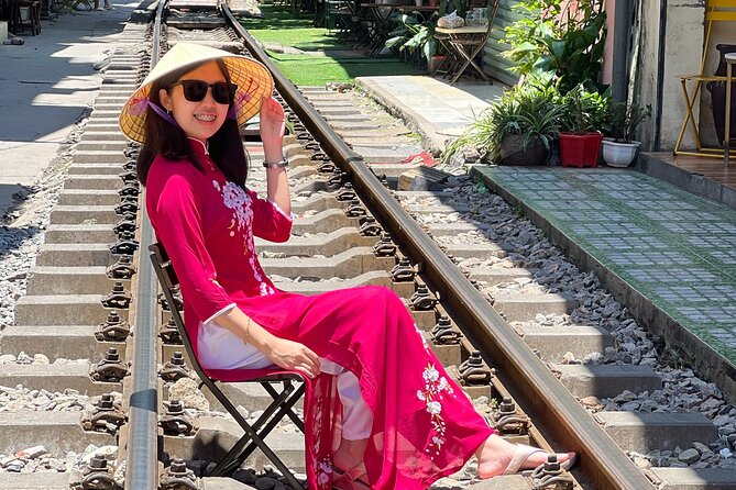 Small Group Half-day Hanoi City Tour with Train Street Visit (4h) - Train Street (Đường Tàu): the highlight, with timing pressure