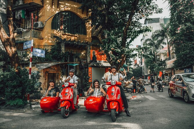 Small Group Vespa Sidecar Tour in Hanoi - Stop 4: Dong Xuan Market for Food-Scene Reality Checks