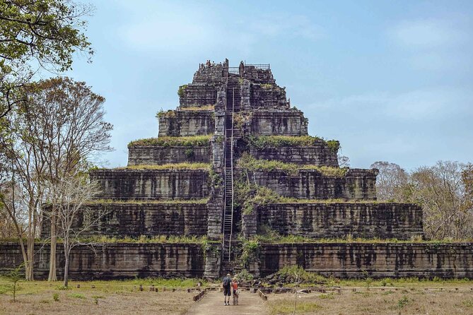Southeast Asia 23-day: Vietnam, Cambodia & Thailand - Hue to Hoi An: imperial stops plus UNESCO My Son