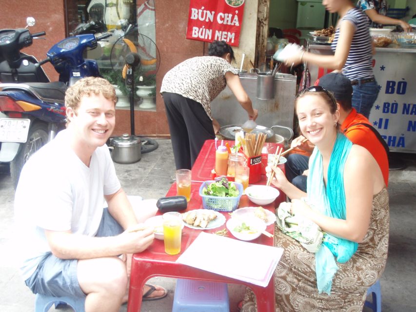 Street Food Tour Hanoi and Train Street Experience - Best time to go and what to bring for real comfort