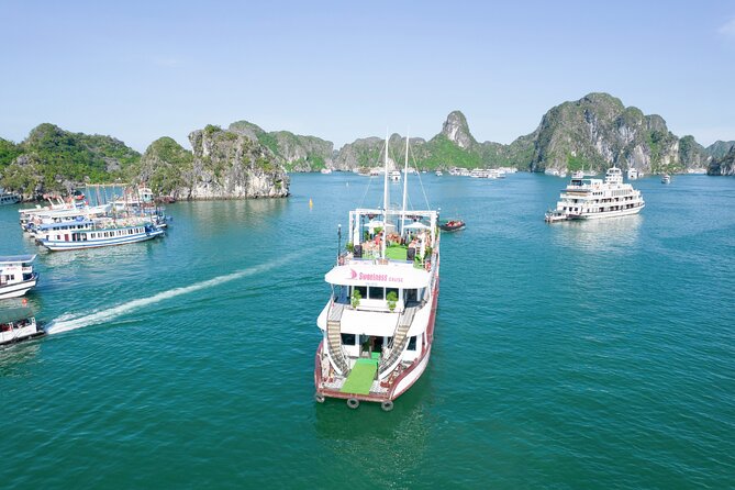 Sweetness Cruise Ha Long Bay: Caves, Kayaking, Swimming & Lunch - Ti Top Island: swim time or summit views