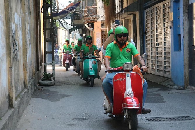 The insider's Hanoi 4.5 hours All highlight Places & Train Street - Stop-by-stop: from Old Quarter lanes to Ba Dinh Square viewpoints