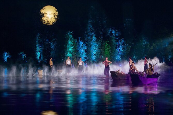 The Quintessence of Tonkin Show - CNN News "MUST-SEE IN HANOI" - What the outdoor setting does to the photos and the memory