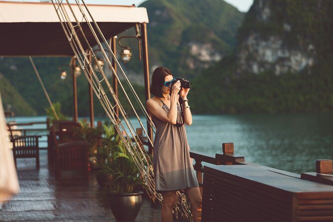Top 1 Ha Long-Lan Ha Bay Luxury 5 Star Cruises & Balcony Cabin - Entering Halong–Lan Ha in 2 Days: Why the Overnight Format Wins
