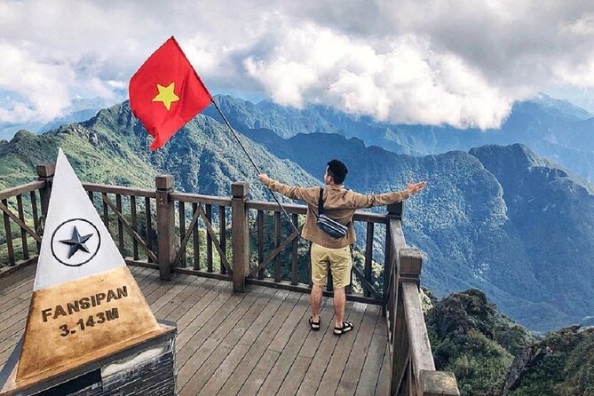 Tour to Sapa town and Cat Cat Village at the Fansipan Mountain - Sleeper-Bus Start From Hanoi: What the Night Departure Actually Does