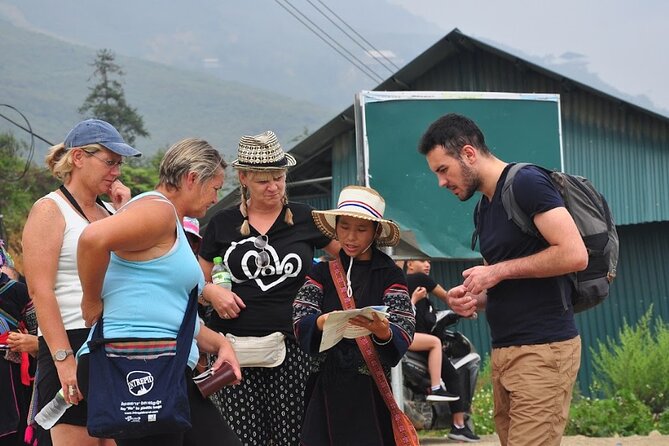 Trekking Sapa - Bac Ha Market: Sleep on Train & Homestay - Day 2 in Ta Van: Giang Ta Chai Village and a Long Village Day