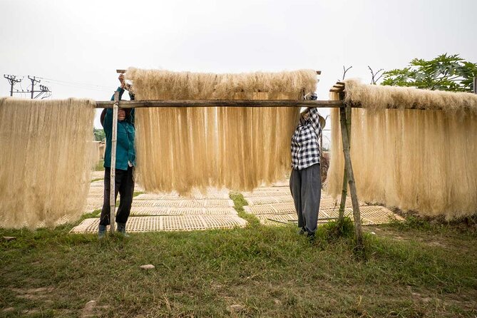 Ultimate Hanoi Photography Tour - Cu Da village (Ứng Hòa area): vermicelli craft village photos with breathing room