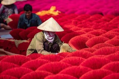 Ultimate Hanoi Photography Tour - Thieves Market timing: street scenes you can actually photograph