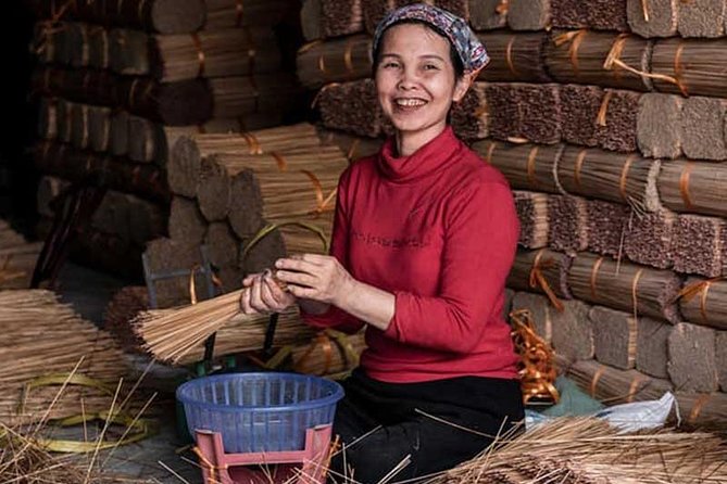 Ultimate Quang Phu Cau Photo Experience - The Photo Review and Selection Back in Hanoi