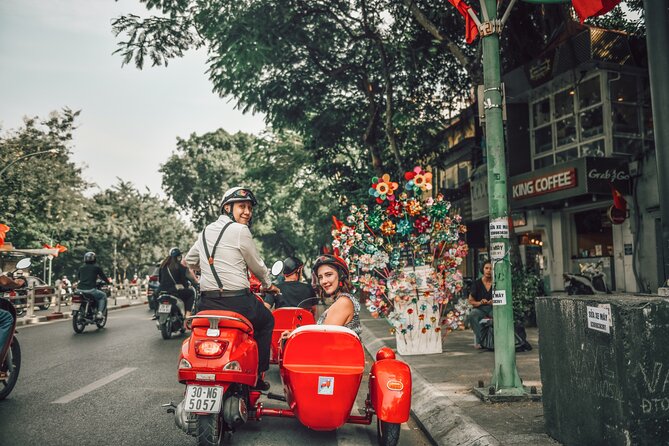 Vespa Sidecar Sightseeing Tour in Hanoi - Duờng Tau and the Train Street area: what to expect when closures are real