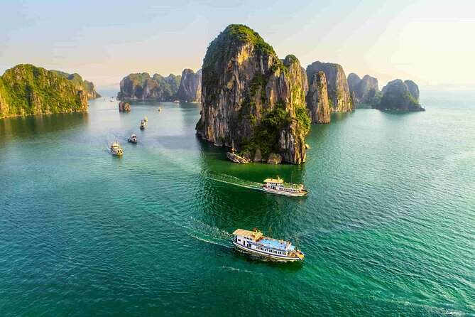 Vietnam At Glance In 7 Days - From Hanoi to Ho Chi Minh City - Getting Your Bearings: Airport pickup at 8:00 pm, then Hanoi starts