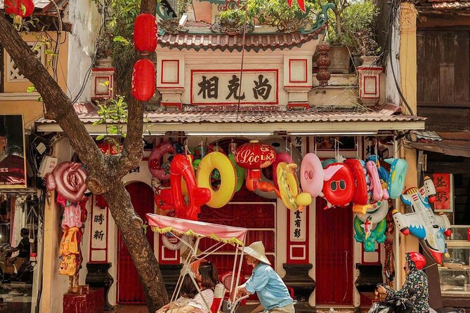 Vietnam in 17 Days | Stunning Beauty & Rich Culture |Top Packages - Ha Long and Lan Ha Bay Cruise: Morning Tai Chi and a Full Day Off the Road