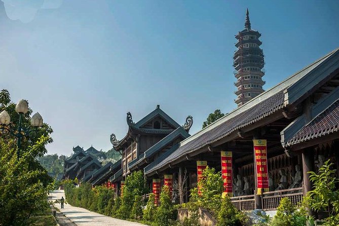 Vietnam Package Tours - Hanoi Green Travel - Day 4 to Sapa: the 5.5-hour transfer that changes your whole trip feel