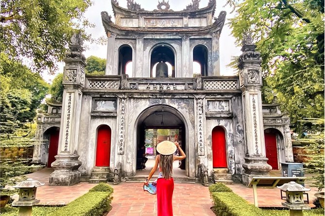 ️ Hanoi Instagram Tour: Most Famous Spots (Private & All-Inclusive) - Ho Chi Minh Mausoleum: starting strong with a major landmark